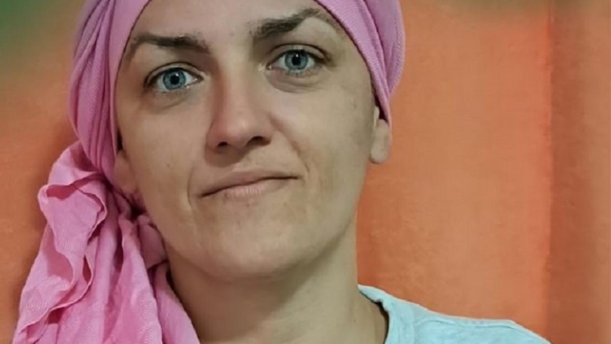 Umrla je Marija, samohrana majka troje dece koja se 4 godine borila sa teškom bolesti – a ovo su bili simptomi