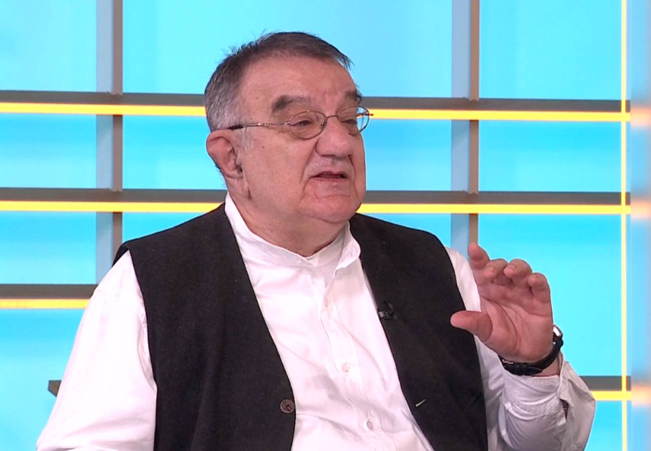 Čuveni gastroenterolog tvrdi da ova zimnica uopšte nije zdrava i puna je hemikalija!