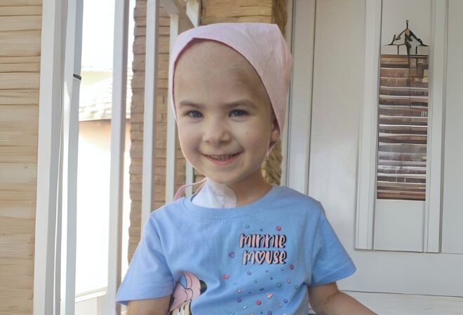 Tuga do neba: Umrla Ema (6) posle teške borbe sa opakom bolešću